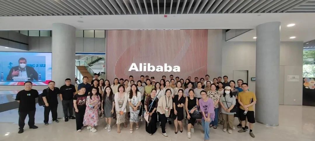 探讨阿里服务器年费标准及其变动趋势