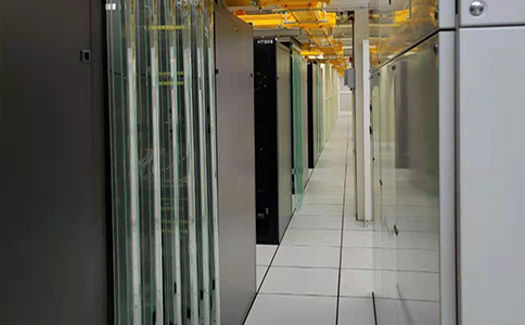 不同服务器类型功率因数差异分析