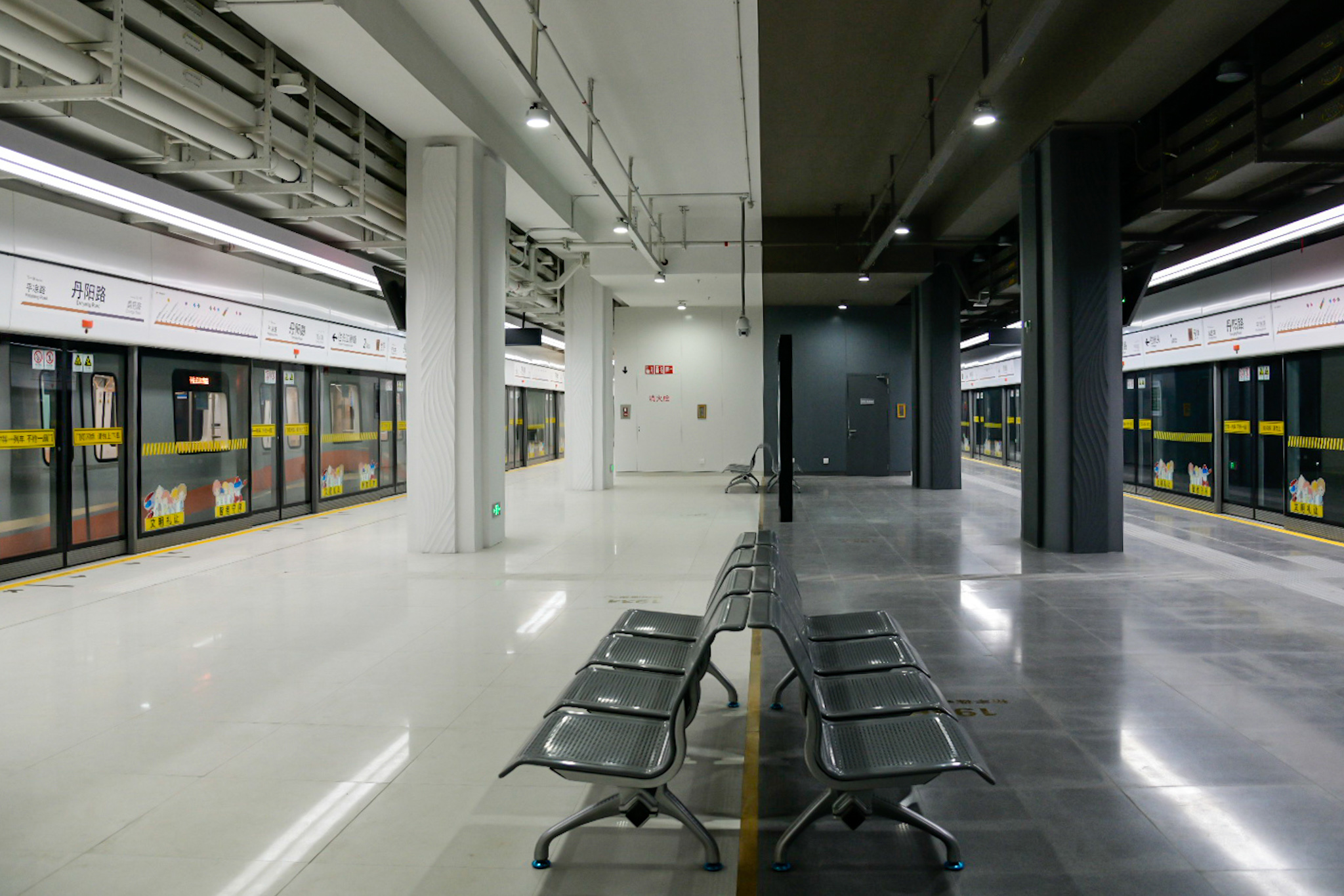 带你了解车站服务器的价格构成与市场行情