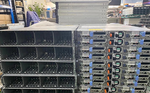 公司服务器购置成本分析