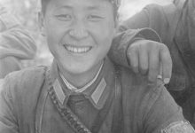 八路服务器内存需求分析及推荐配置:-优乐评测网