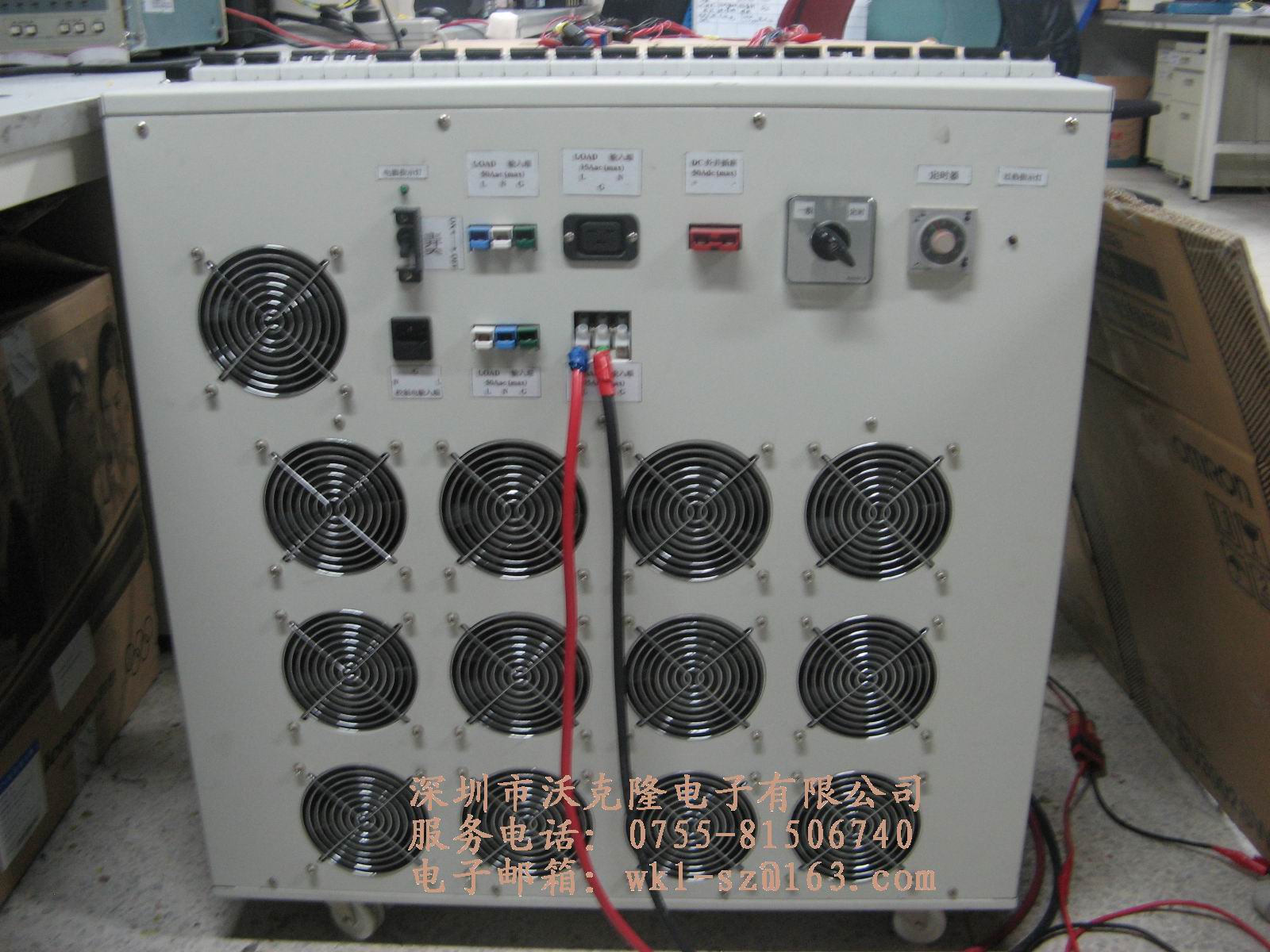 UPS电源在服务器集群中的应用与选择考量