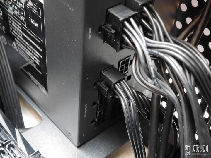选购电源时需注意电源的功率