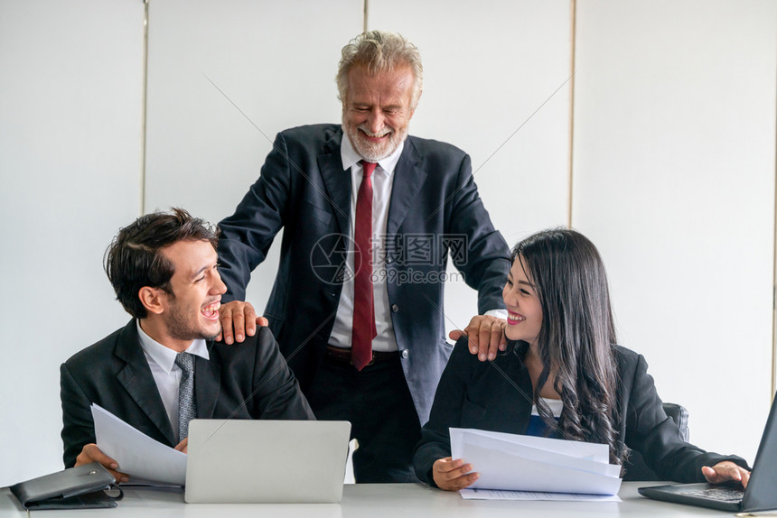 探讨云计算在能源行业的未来发展