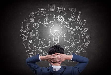 考虑哪些因素来决定散热片尺寸以适应服务器需求