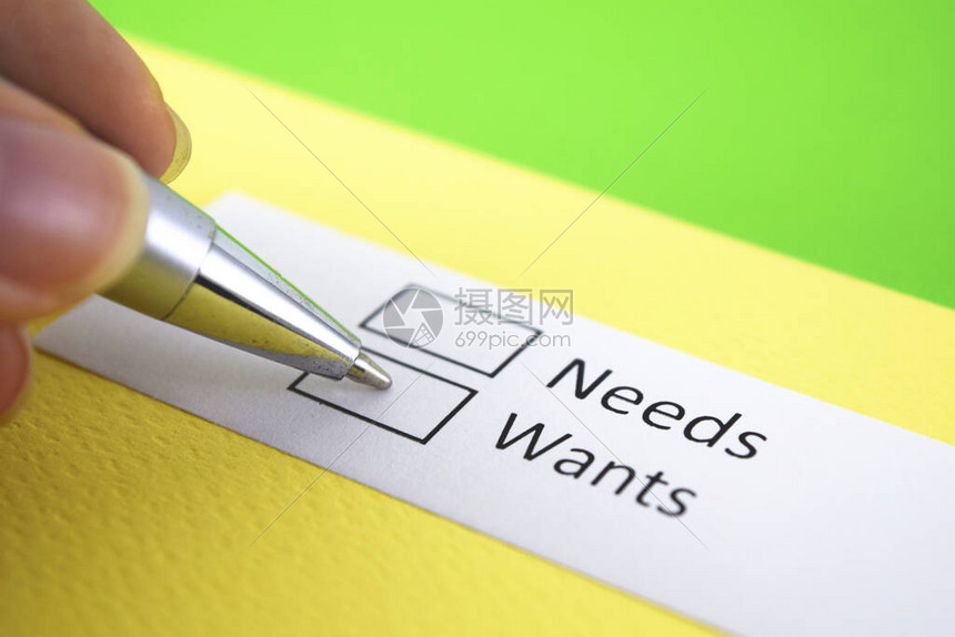 需要考虑的其他成本包括运营成本和维护费用