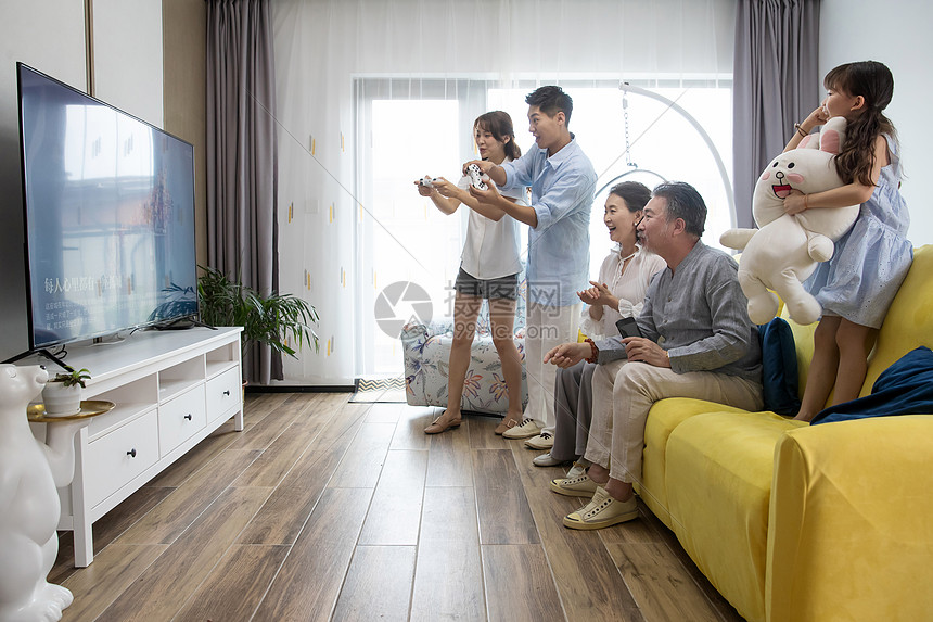 游戏运营状态及玩家分布概况