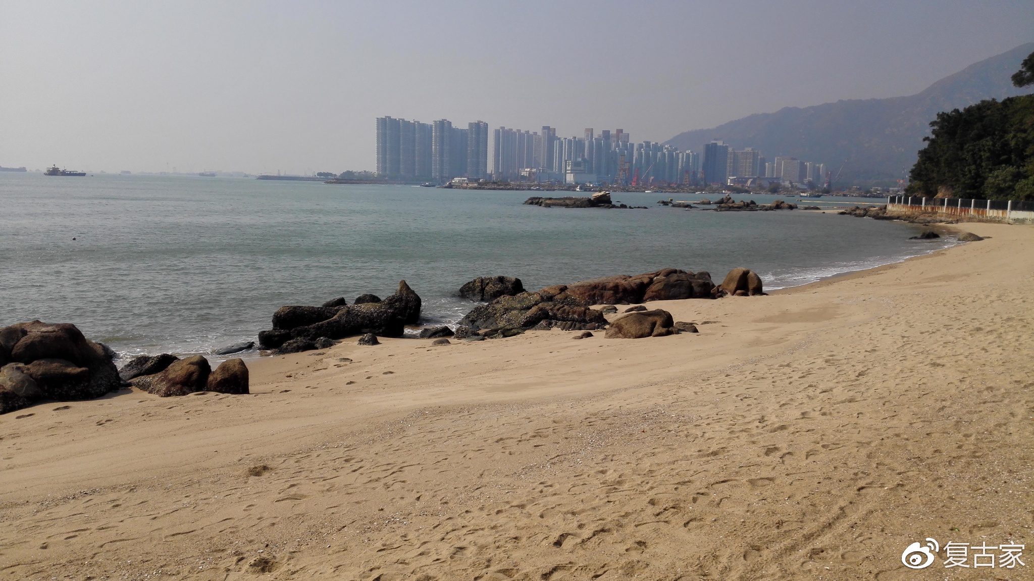 探寻香港服务器托管价格及其相关因素