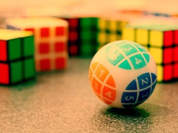 探究不同应用场景下的服务器数量差异