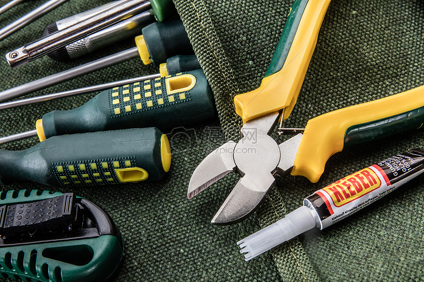 各类机箱机柜价格概览