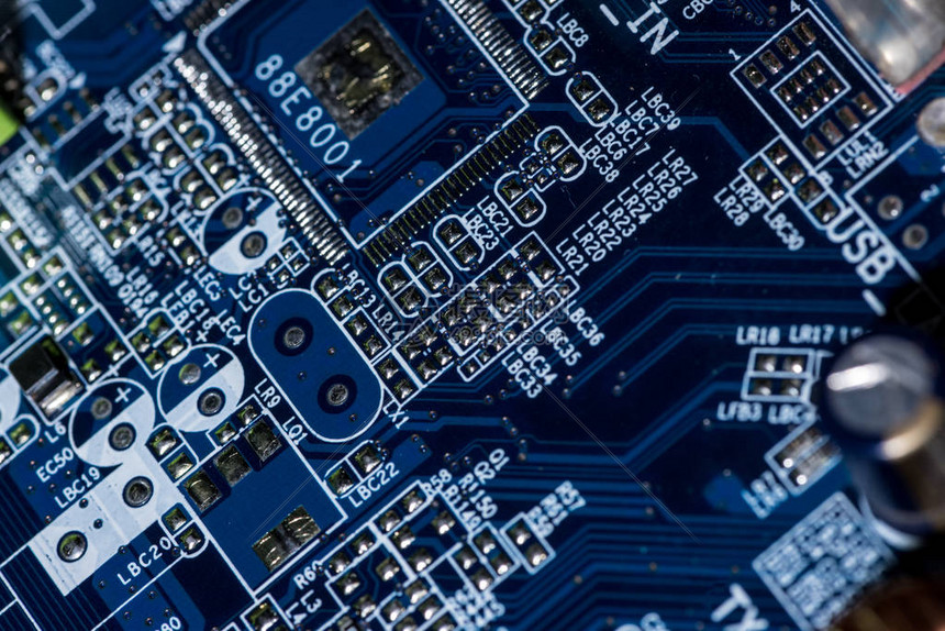 主板价格趋势及市场动态