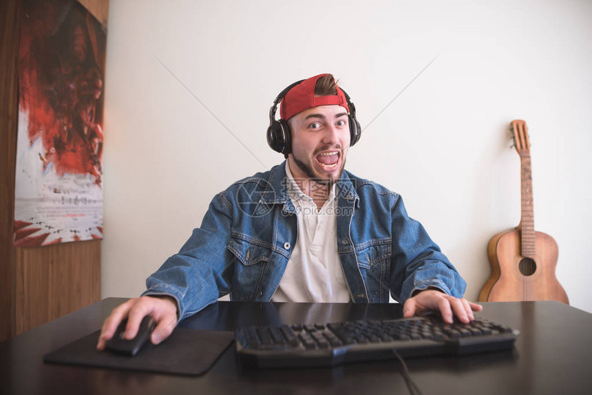 了解游戏内玩家的活动空间