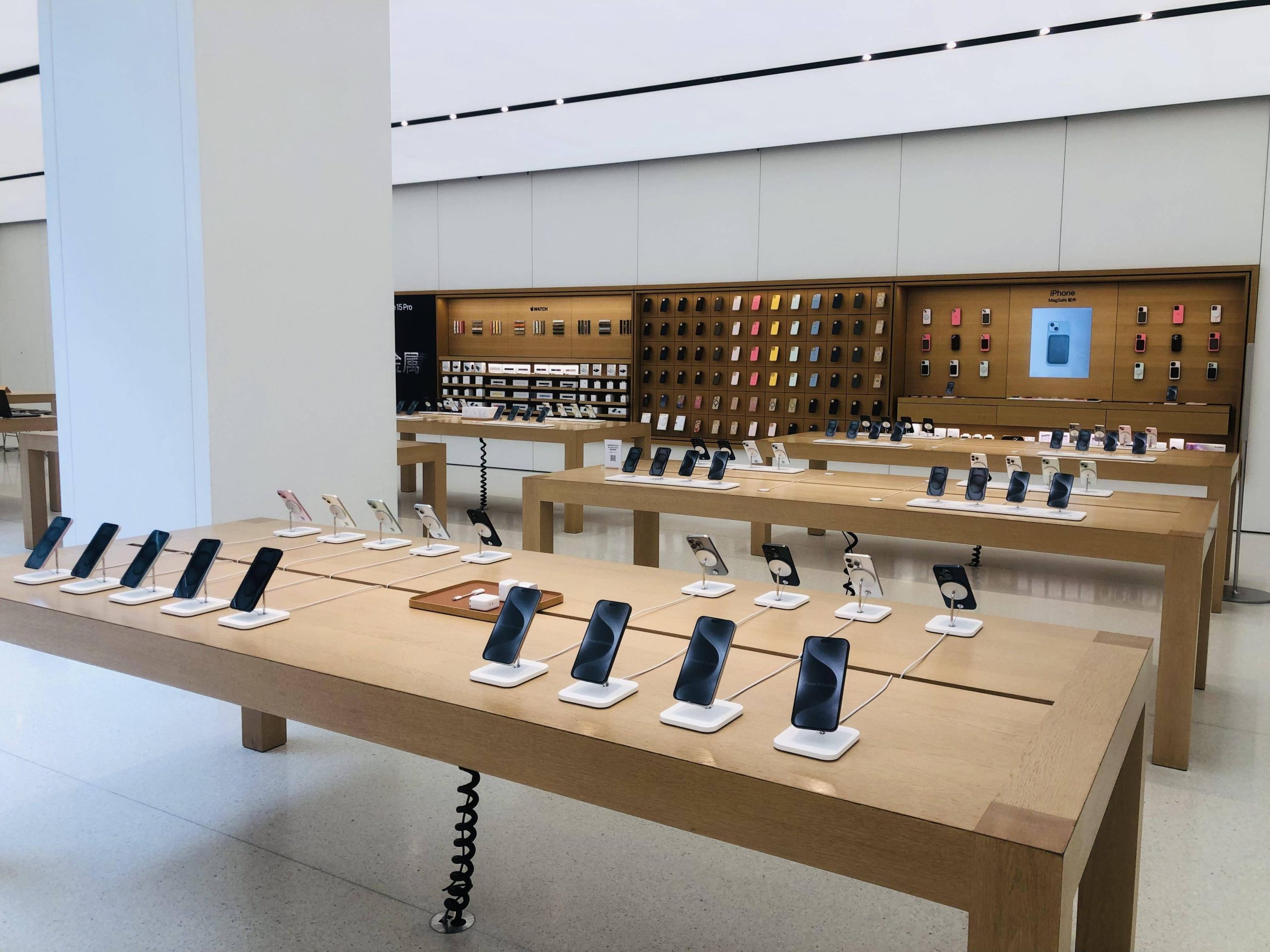 探寻苹果服务器修护成本及服务质量