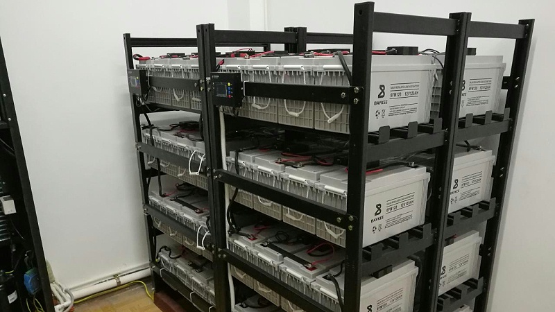 一般机房服务器使用年限为多久