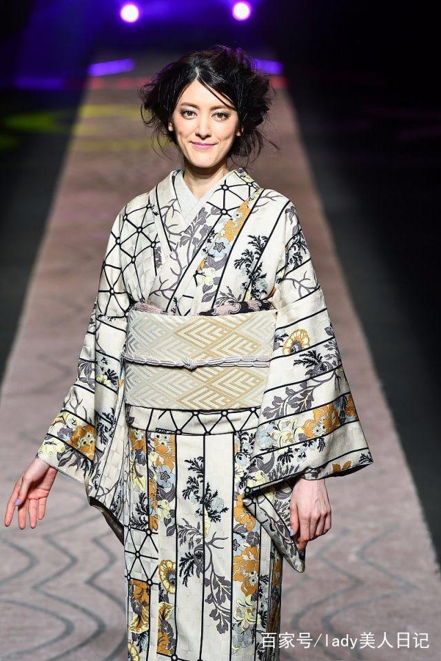 不同品牌和服务商收费差异