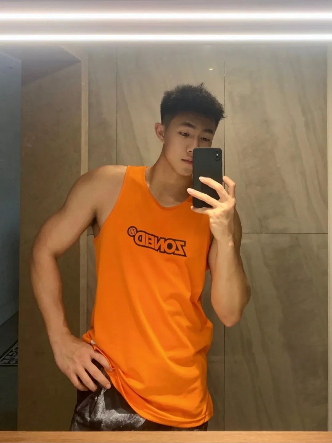 小哥揭示zb2t服务器的具体数字