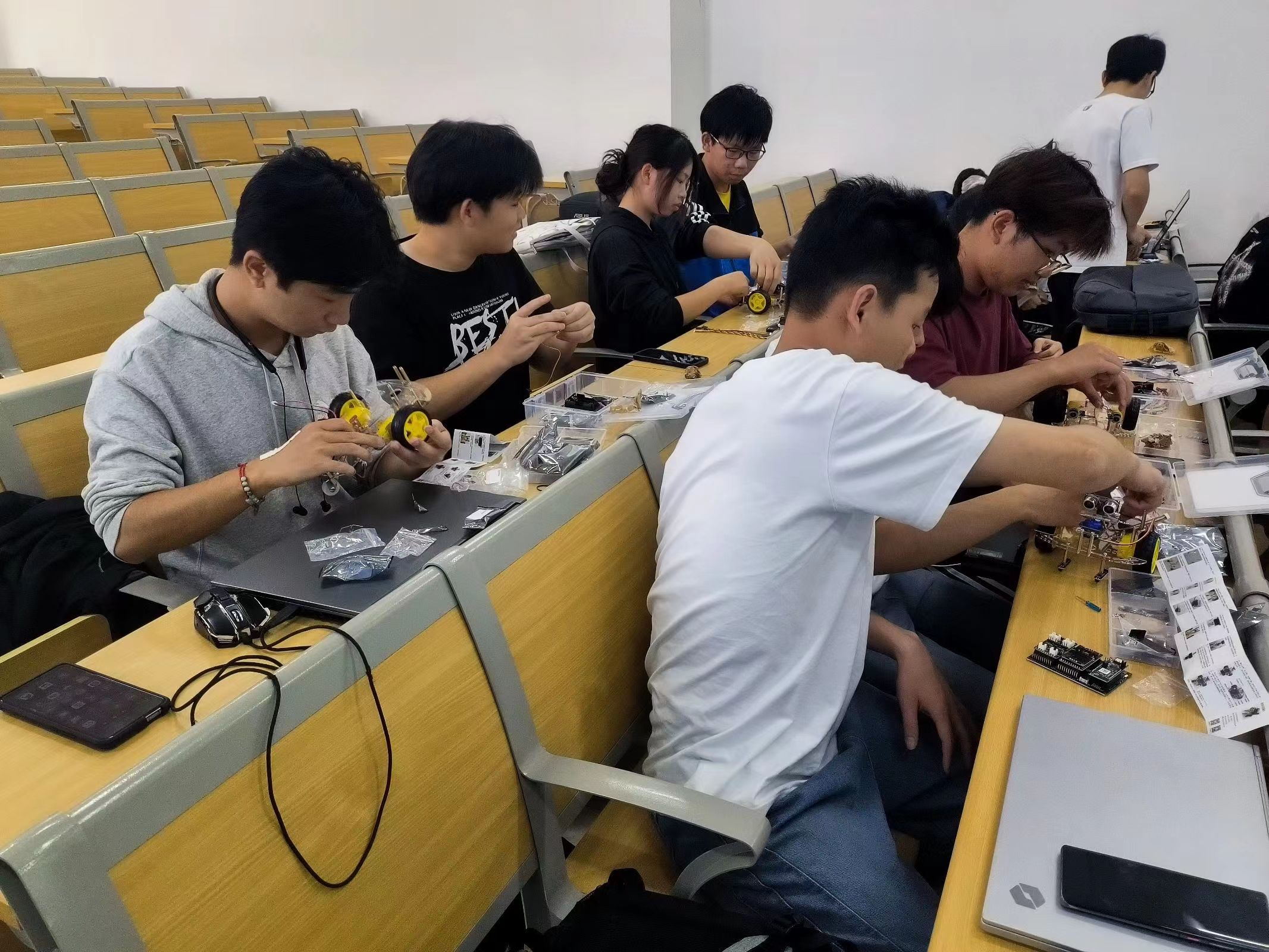 组装与维护费用详解