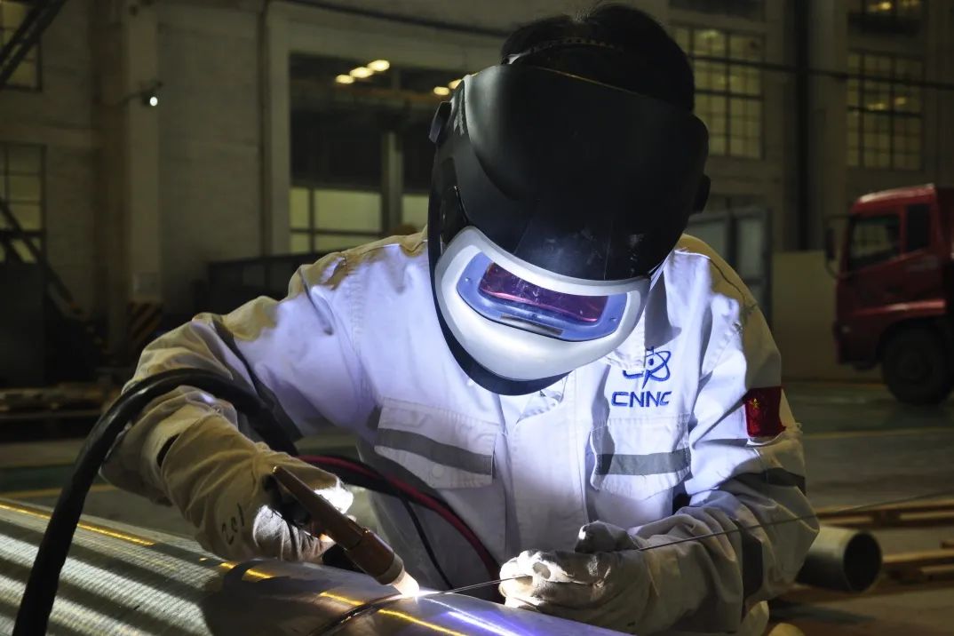 核数与服务器性能之间的关系如何