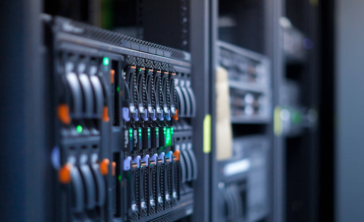 塔式服务器能耗多少钱