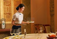 服务器功率受处理器、内存、硬盘、散热等硬件配置影响。-优乐评测网