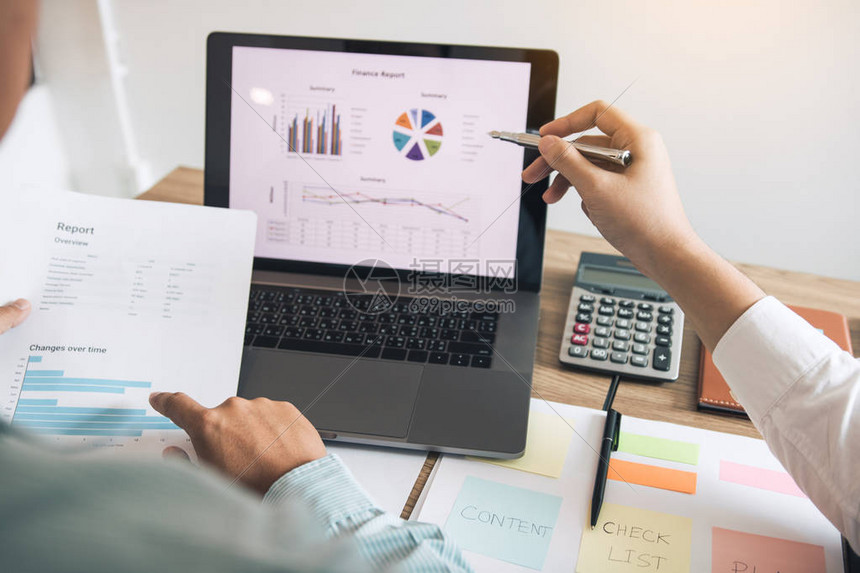 分析不同业务规模下的服务器需求