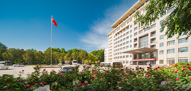 北京语言大学云平台的创新实践及未来展望