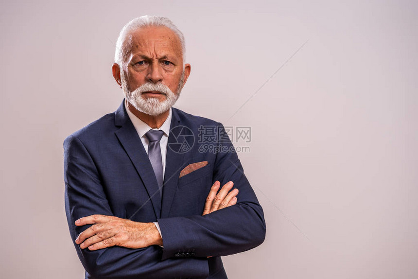 权威医疗体系与实践