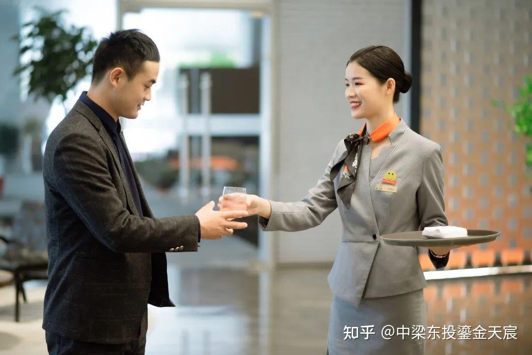 不同服务商之间的价格差异及服务质量对比