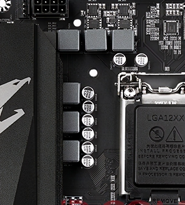 究竟主板最多能装多少个CPU