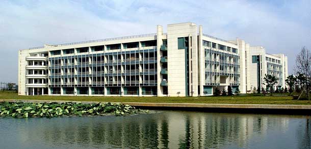 南京医科大学云端发展的独特优势