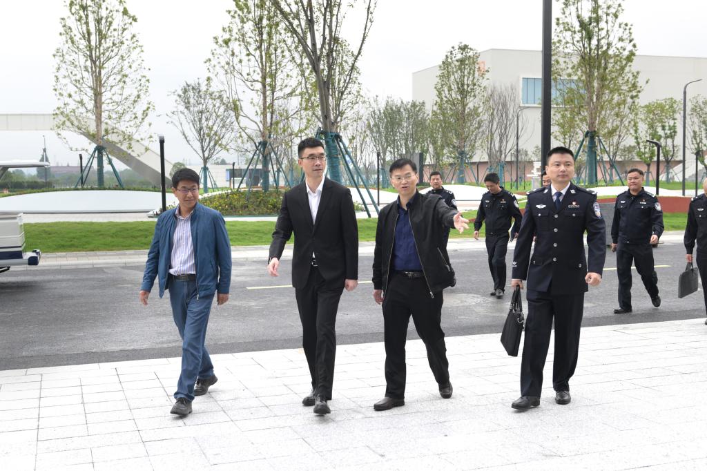 临平区分局机房的基础设施概览