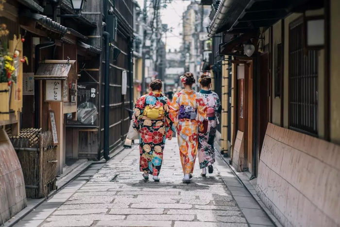 不同配置与服务的价格差异解析