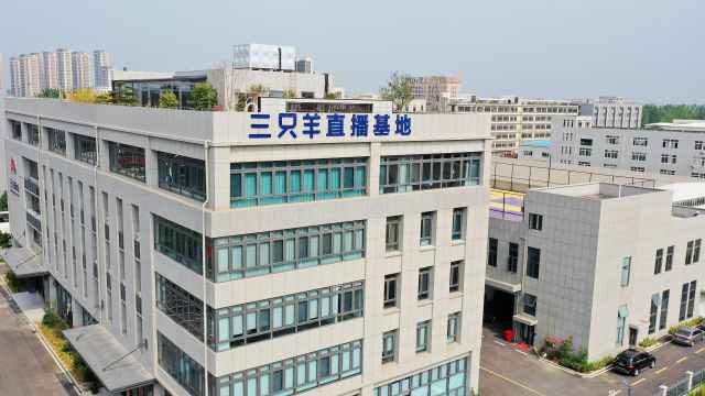 小哥了解服务器主板故障排查及应对策略