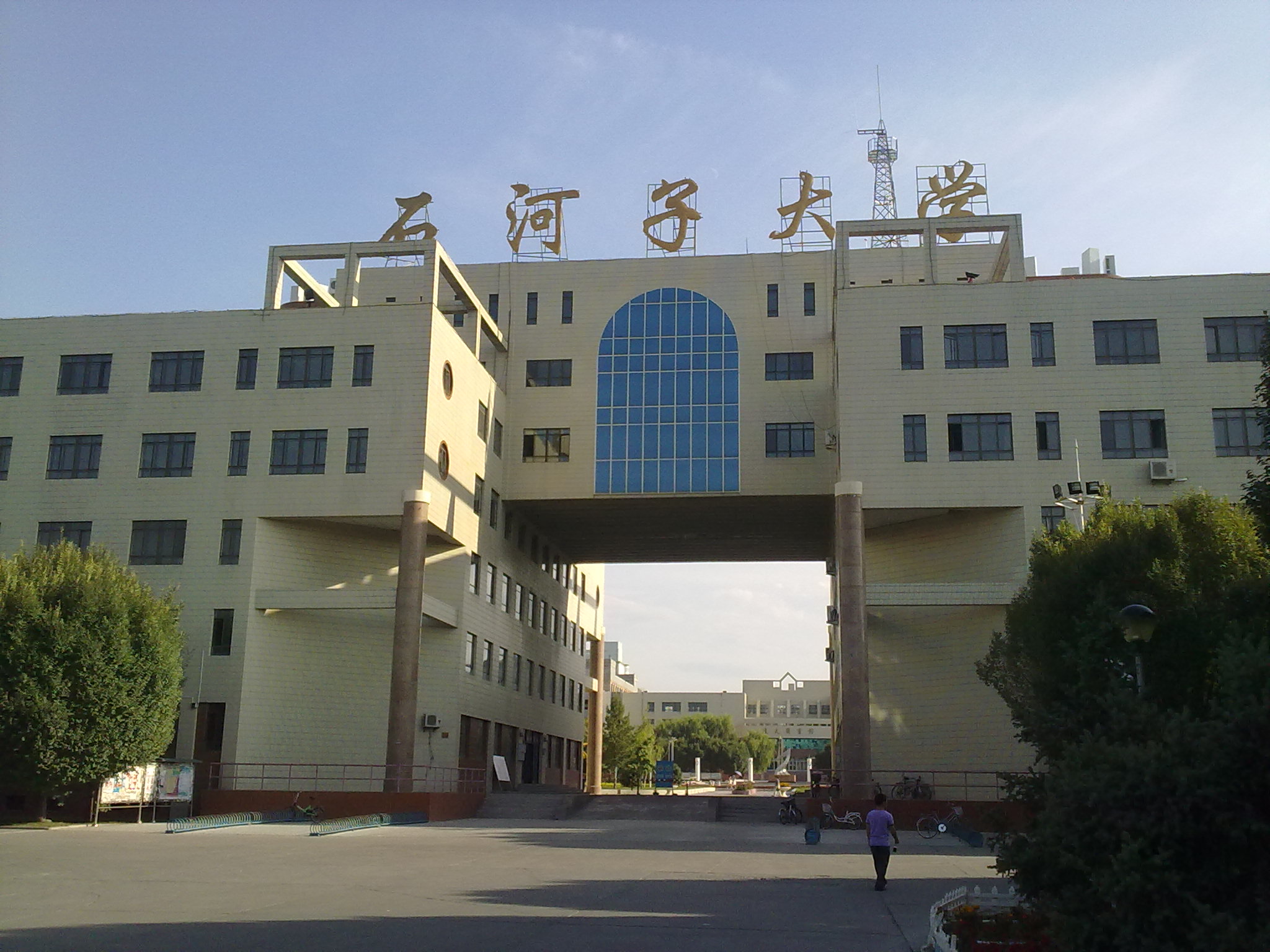 石河子地区服务器价格查询