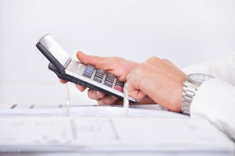 费用变动趋势及影响因素解析