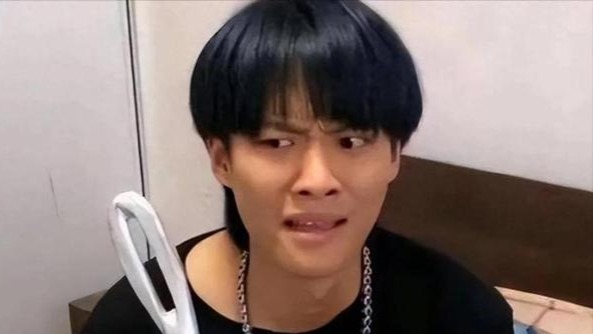 小哥解析Dayz游戏中官方服务器M4枪械的获取途径