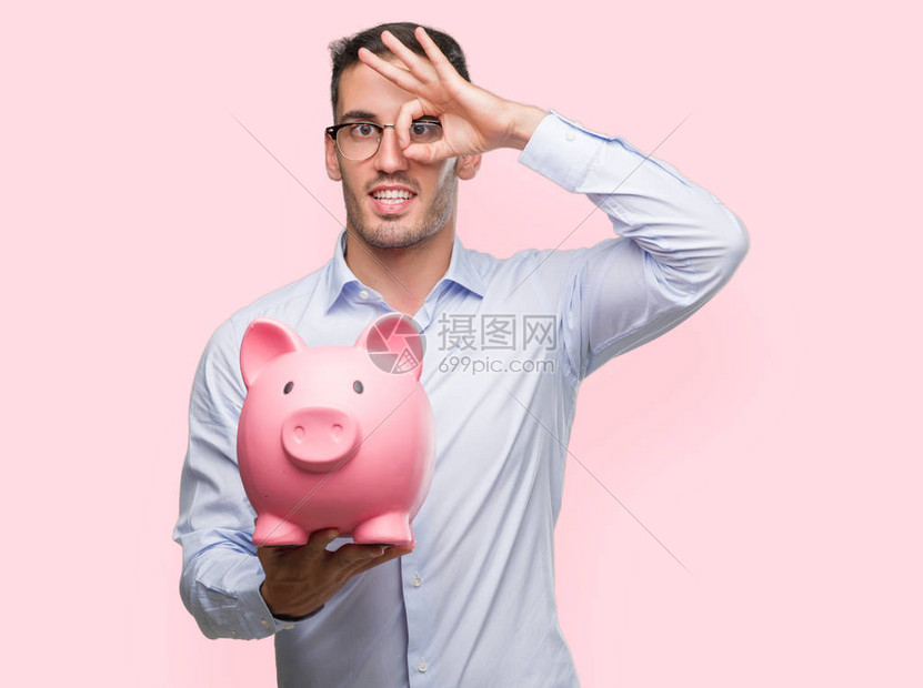 小哥了解银行的服务器部署情况