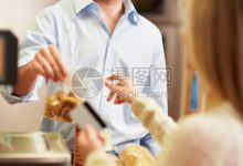 购买信创服务器需要考虑哪些因素？-优乐评测网