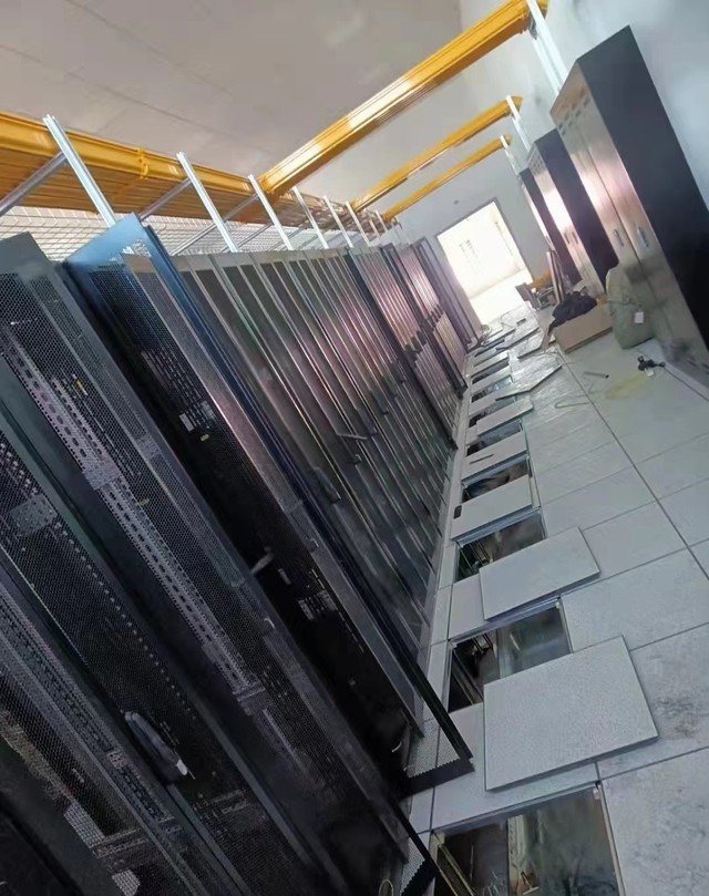 大规模数据场景处理实例揭示现实复杂性及其决策方案的潜力