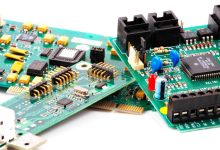 硬件选择与技术选择的成本对比-优乐评测网