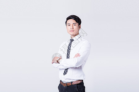 个人或企业如何根据自身需求选择合适的服务器版本