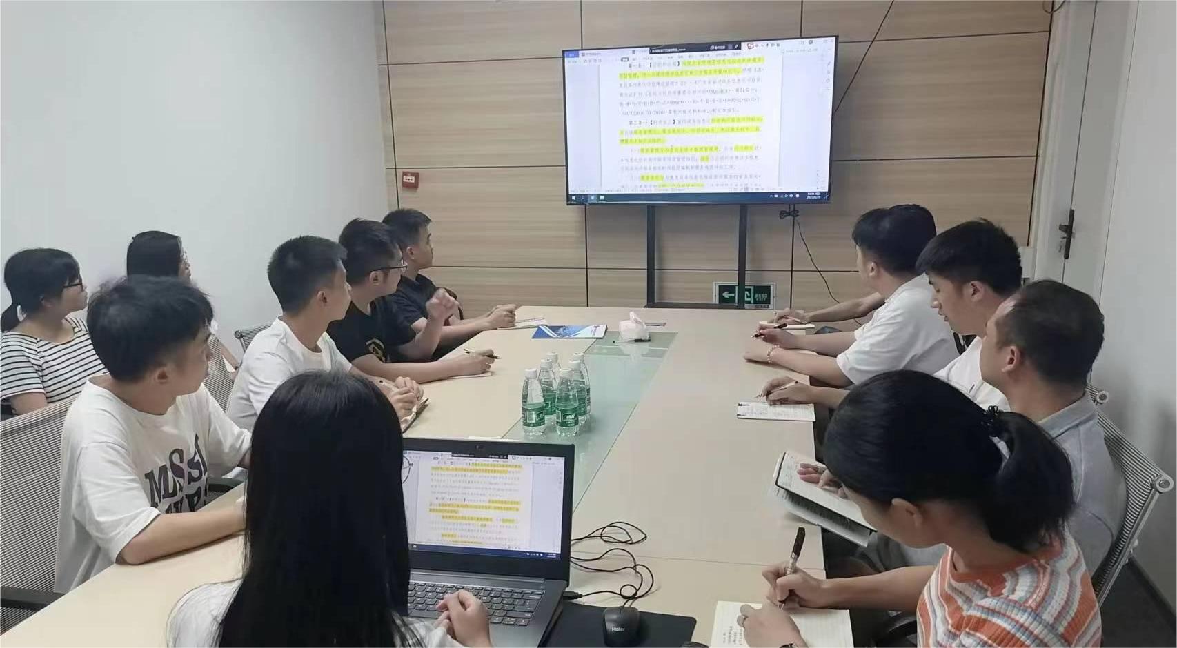 掌握不同服务器类型的价格差异