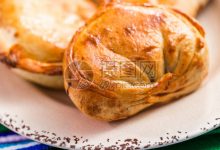 不同配置的传奇服务器价格各异。-优乐评测网