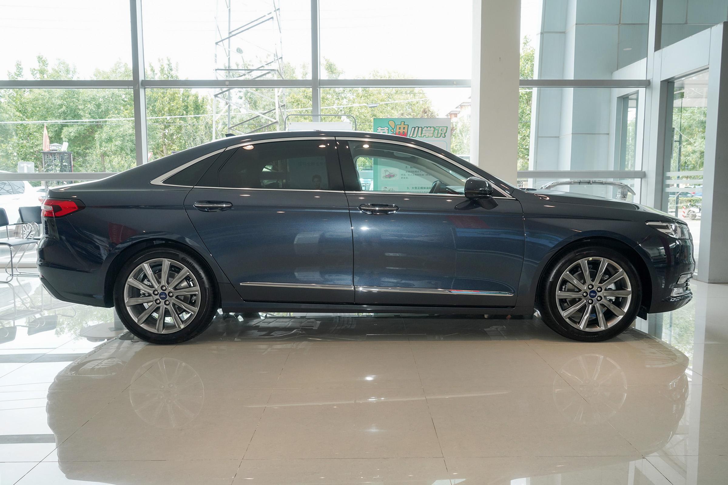 一年需要花费多少钱来运营网购服务器