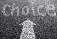 选择购买新服务器还是二手服务器也会对价格产生影响。-优乐评测网