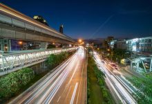 高峰时段和网络拥堵导致延迟上升-优乐评测网